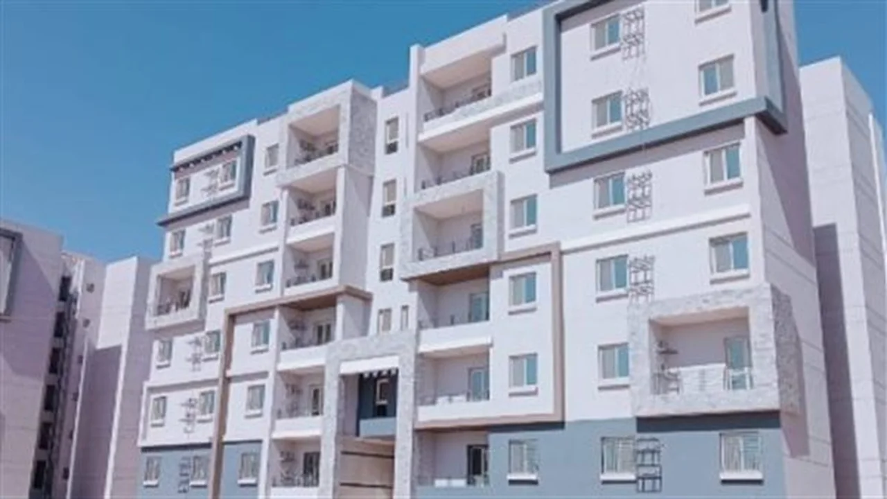 بشكل مباشر.. خطوات الاستعلام عن نتائج شقق الإسكان المتميز بمدينة العاشر من رمضان 2026